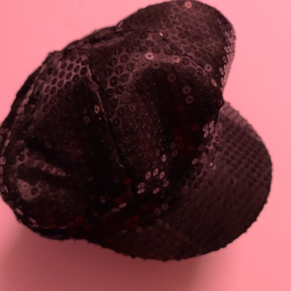 Hat - Picture 2 of 2